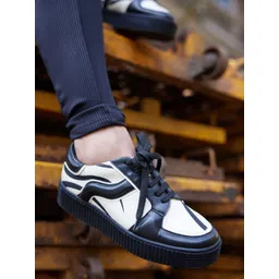CAI Women Colourblocked Flatform Sneakers