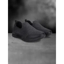 Campus Men Charcoal Grey Slip-On Running Shoes