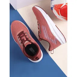 Campus Men Rust Mesh Lace Up Running Shoes