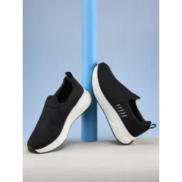 Campus Men's BALLER Black Walking Shoes