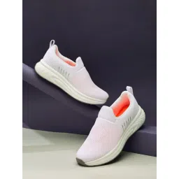 Campus Men's BALLER White Walking Shoes