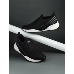 Campus Men's Black Walking Shoes
