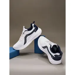 Campus Men's TACT White Running Shoes
