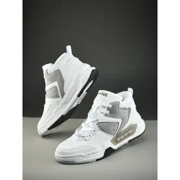 Campus OG-37 Men Colourblocked Mid-Top Sneakers