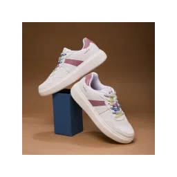 Campus VALUT Women Pink Sneakers