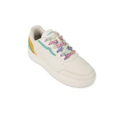 Campus Women Printed Round Toe Memory Foam Sneakers