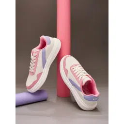 Campus Women's DROID Off White Casual Sneakers