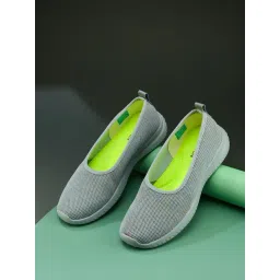 Campus Women's Light Grey Walking Shoes