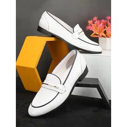 CARLO ROMANO Women Lightweight Leather Loafers