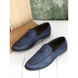 Carlton London Men Lightweight Tassel Loafers