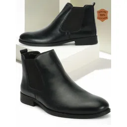 Carlton London Men Round Toe Leather Chelsea Boots