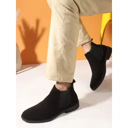 Carlton London Men Solid Chelsea Boots