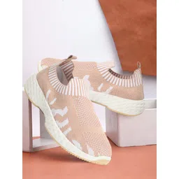 Carlton London sports Women Textured Lightweight Slip-On Sneakers