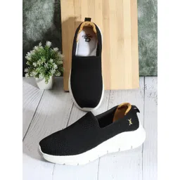 Carlton London sports Women Textured Lightweight Slip-On Sneakers