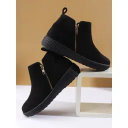 Carlton London Women's Black Booties