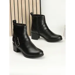 Carlton London Women's Black Casual Booties