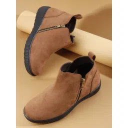 Carlton London Women's Tan Booties