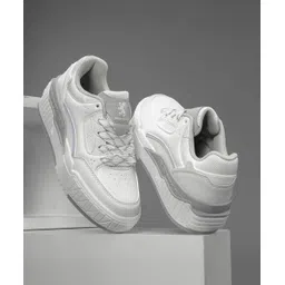 Casual Sneaker Shoes for Women | Classic Rounded Front & Cushioned Impact Sneakers For Women