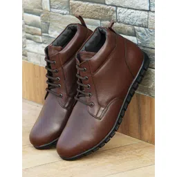 Celtic Men Pointed Toe Mid-Top Leather Regular Boots