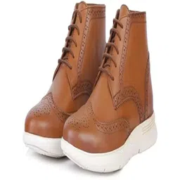 Ceros Men Perforations Leather Sneakers