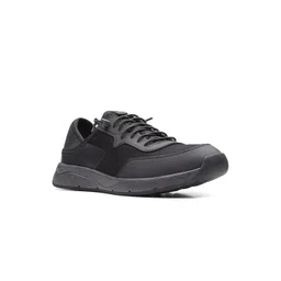 Clarks Men Black Woven Design Sneakers
