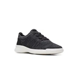 Clarks Men Black Woven Design Sneakers