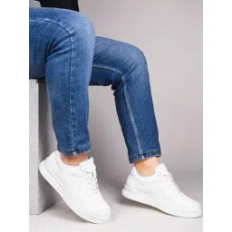 Clog London Men's White Casual Sneakers