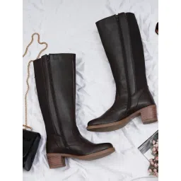 Clog London Women's Brown Chelsea Boots