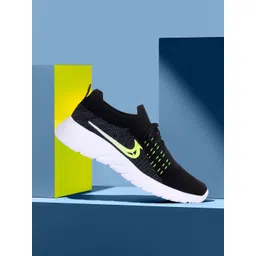 CLYMB Men Black Colourblocked Sneakers