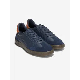 Cole Haan Men Textured Round Toe Leather Sneakers