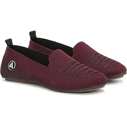 Comfortable & Light Weight Slip-On Casuals for Women