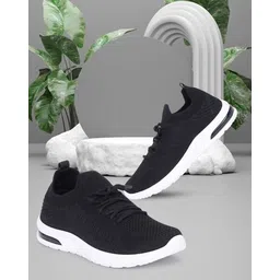 Comfortable gym shoes for women stylish women sports shoes casual Training & Gym Shoes For Women