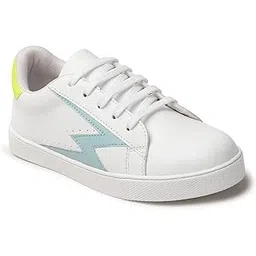 Comfotable White Sneakers Shoes for Women