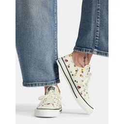 Converse Chuck Taylor All Star Unisex Floral Printed Canvas Lace-Ups Low Top Sneakers