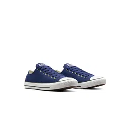 Converse Chuck Taylor All Star Unisex Lightweight Sneakers
