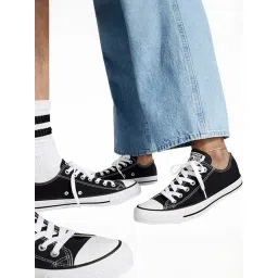 Converse Men's CTAS CORE Black Sneakers