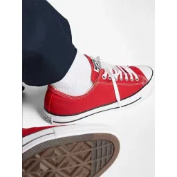 Converse Men's CTAS CORE Red Sneakers