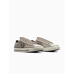 Converse Unisex Lace-Ups Sneakers