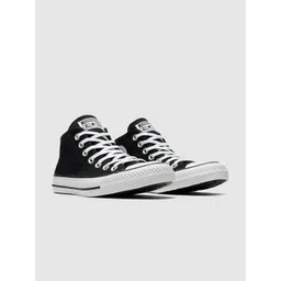 Converse Women Lightweight  Sneakers