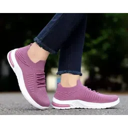 Cool gym shoes for women comfy footwear for women trendy women sports Training & Gym Shoes For Women