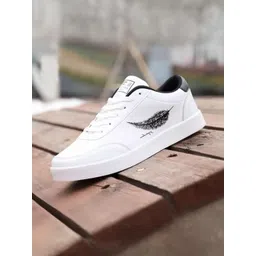 COOPERWINGS Men Fashion