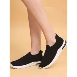 CORDMANS Women Colourblocked Round Toe Slip-On Sneakers Shoes