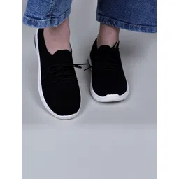 CORDMANS Women Lace-Ups Textured Sneakers