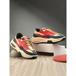 Corsac Men Colourblocked Sneakers