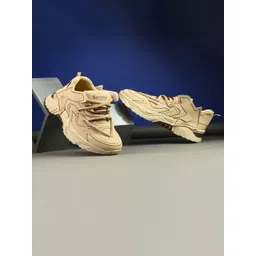 Corsac Men Lace-Ups Square Toe Sneakers