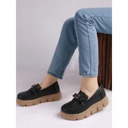 CORSICA Women PU Sneakers