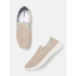 CORSICA Women Textured Slip-On Sneakers