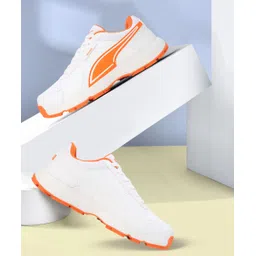 Cricket Strike Cricket Shoes For Men