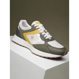 CULT Men Colourblocked Sneakers