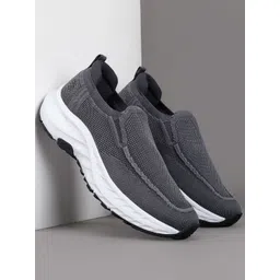 CULT Men Textile Running Shoes